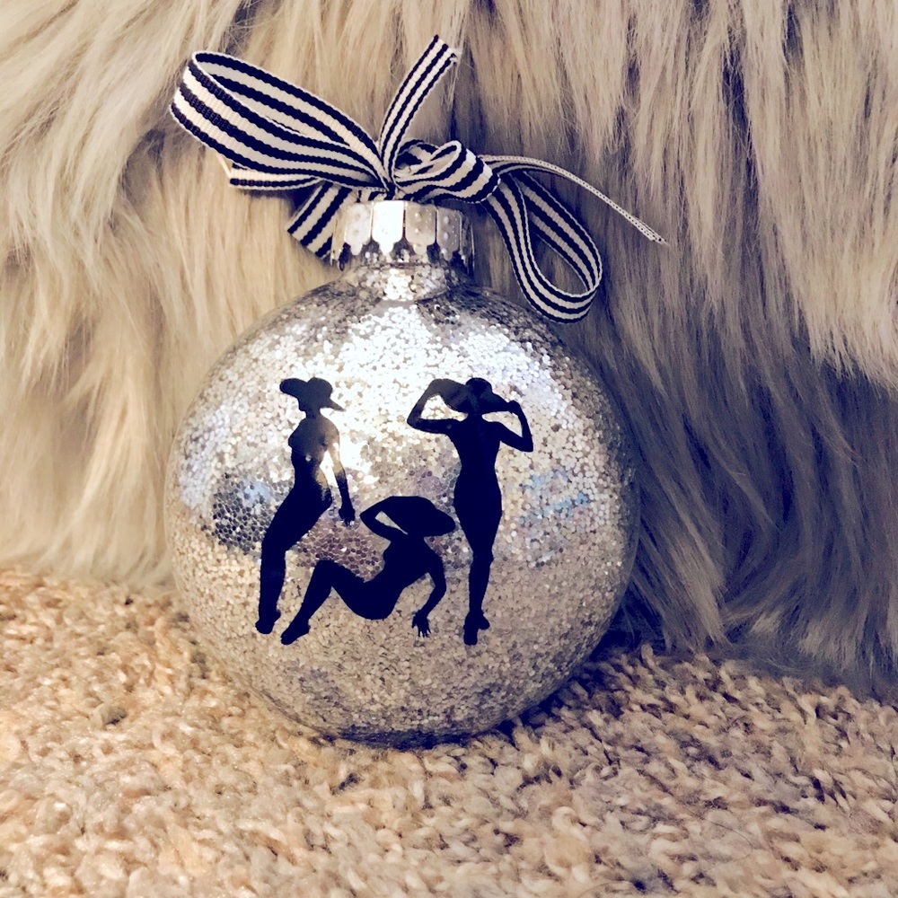 Custom made ornaments